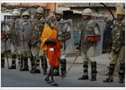 India divide un lugar sagrado disputado por hindúes y musulmanes India divide un lugar sagrado disputado por hindúes y musulmanes