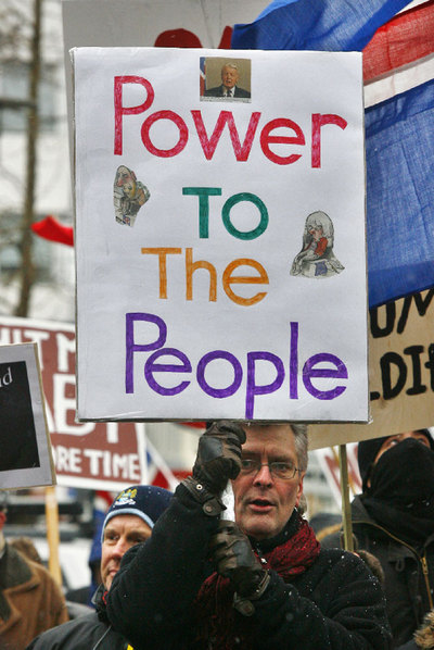 Islandia enjaula a sus banqueros