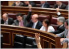 El Congreso aprueba prorrogar seis meses más la ayuda de 426 euros para desempleados