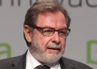 Cebrián pide soluciones políticas para salir de la crisis europea