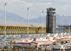 Iberia quiere ahorrar 450 millones con despidos y bajadas de salarios Iberia quiere ahorrar 450 millones con despidos y bajadas de salarios