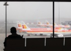 El laudo de Iberia fija rebajas del 40% del salario para nuevos pilotos El laudo de Iberia fija rebajas del 40% del salario para nuevos pilotos