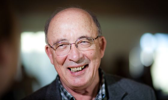 Dale Mortensen, investigador del desempleo UDUAL Press