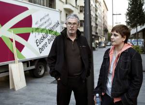 Los secretarios generales de LAB y ELA, Aihnoa Etxaide y Adolfo Muñoz