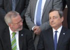 La UE alcanza un pacto para aplicar la ‘tasa Tobin’ desde 2015 La UE alcanza un pacto para aplicar la ‘tasa Tobin’ desde 2015
