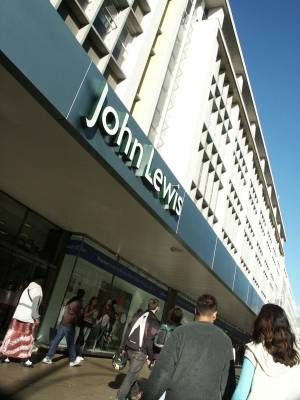 Fotografía facilitada por John Lewis de los grandes almacenes de Oxford Street en Londres en la actualidad.