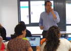 Lanzaderas de empleo con firma