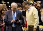 Warren Buffett sopla 50 velas