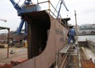 El naval empieza a salir a flote tras la crisis de las ayudas fiscales
