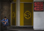 Rusia suspende las compras de divisas extranjeras