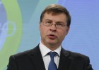 Brussel·les planta cara a Alemanya pel control fiscal i la unió bancària