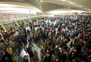 ¿Te han cancelado el vuelo? ¿Hay ‘overbooking’? Estos son tus derechos