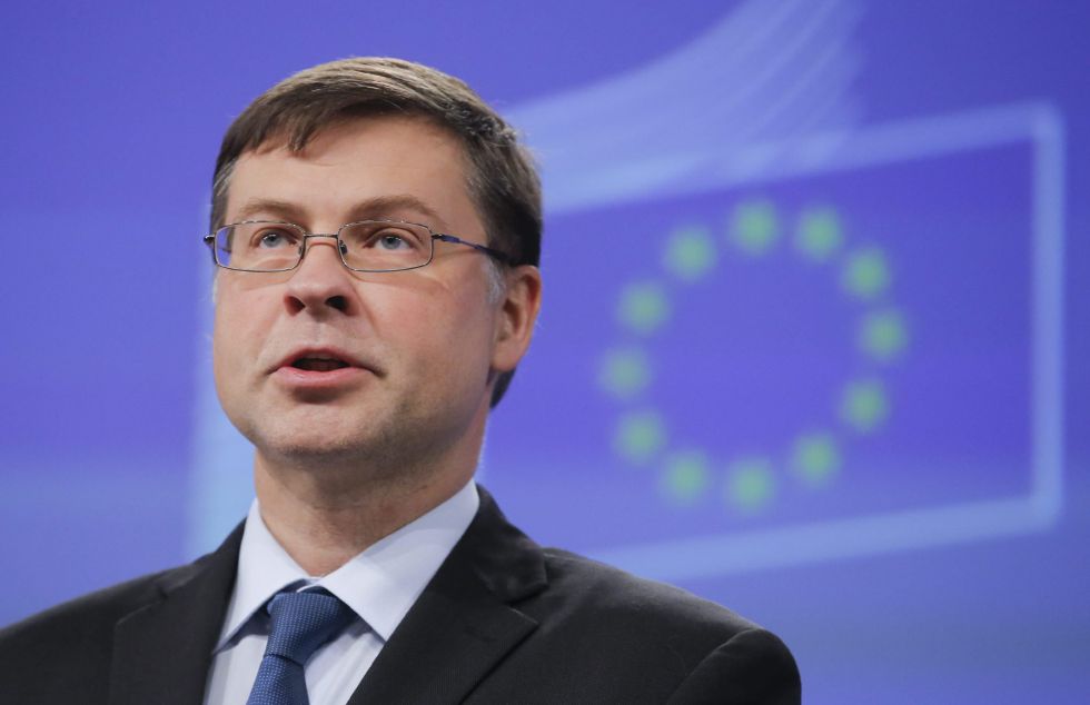 El vicepresidente de la Comisión Europea (CE), Valdis Dombrovskis, responsable de los asuntos económicos