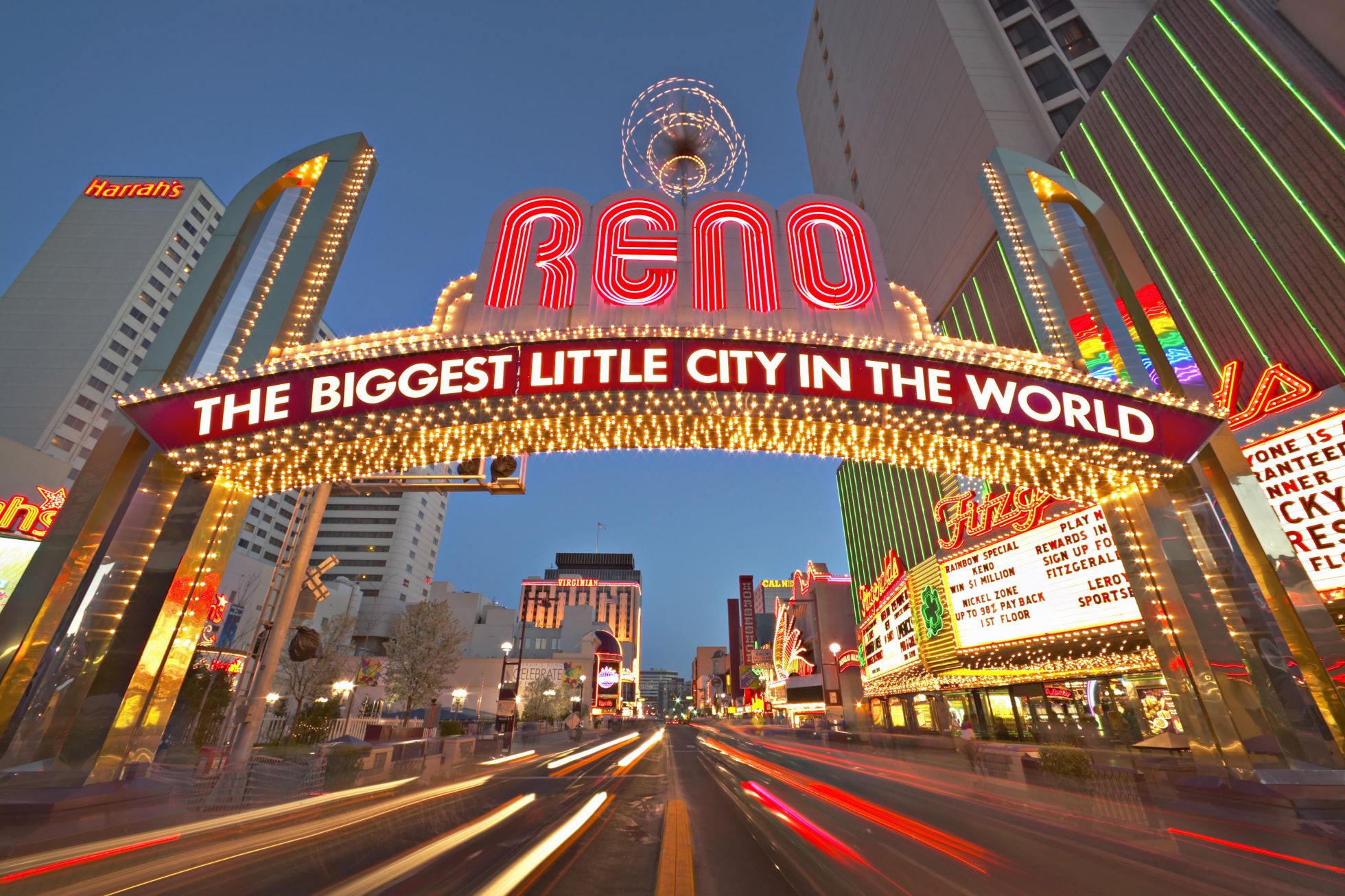 Una puerta de neones en la ciudad de Reno (Nevada, EE UU). Una puerta de neones en la ciudad de Reno (Nevada, EE UU).