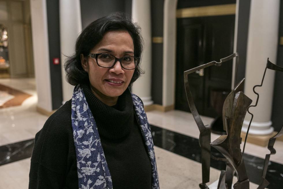 La directora gerente del Banco Mundial, Sri Mulyani Indrawati, en la entrevista con EL PAÍS. 