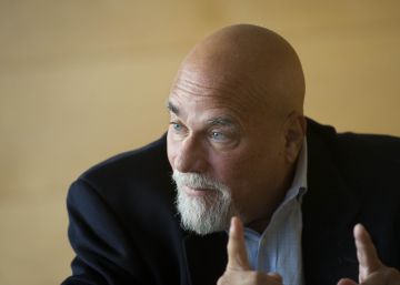 Roger Schank: “El álgebra es como una religión y no enseña a pensar”