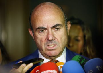 La economía española crece un 0,7%, una décima menos La economía española crece un 0,7%, una décima menos