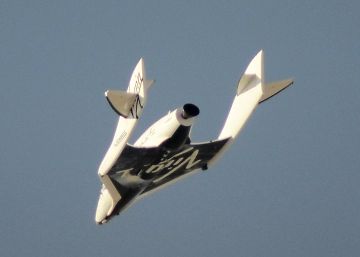 Virgin Galactic ya tiene licencia para probar su avión espacial Virgin Galactic ya tiene licencia para probar su avión espacial