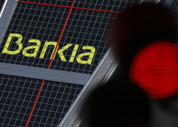 El FROB corrige al alza en 230 millones sus abultadas pérdidas de 2015 El FROB corrige al alza en 230 millones sus abultadas pérdidas de 2015