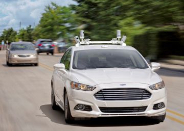 El coche sin conductor de Ford llegará en 2021