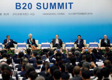 Los líderes mundiales buscan revitalizar la economía global