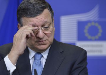 Barroso arremete contra Bruselas por “discriminarle” por su fichaje en Goldman Sachs Barroso arremete contra Bruselas por “discriminarle” por su fichaje en Goldman Sachs