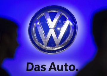 Los accionistas exigen a Volkswagen 8.200 millones por el fraude de emisiones Los accionistas exigen a Volkswagen 8.200 millones por el fraude de emisiones