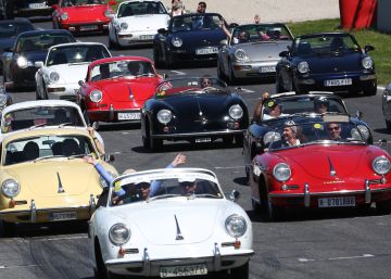 Los coches clásicos pisan el freno Los coches clásicos pisan el freno