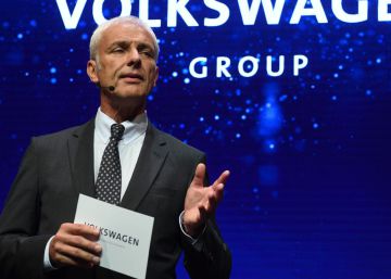 Volkswagen lanzará un servicio al estilo de Uber o de coche compartido Volkswagen lanzará un servicio al estilo de Uber o de coche compartido