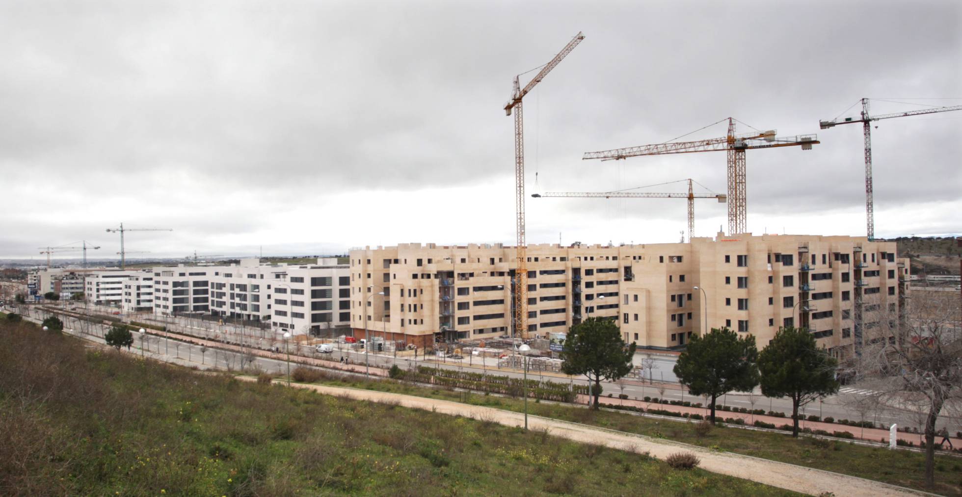 Las tasaciones de edificios en construcción suben más de un 50%