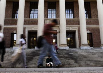 Estudiantes en la Universidad de Harvard.
