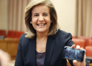 Báñez buscarà un pacte per acabar la jornada laboral a les sis de la tarda