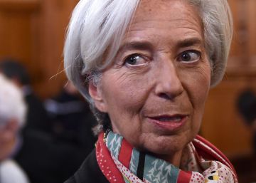 Justiça francesa considera Christine Lagarde culpada por desvio de verba