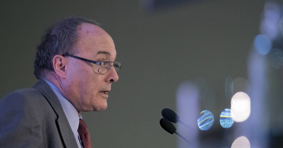 El gobernador del Banco de España, Luis María Linde.