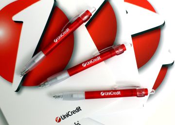 UniCredit cae un 7% en Bolsa por la ampliación de capital UniCredit cae un 7% en Bolsa por la ampliación de capital