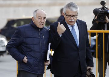 Fernández Ordóñez afirma que los inspectores no le enviaron el correo sobre la inviabilidad de Bankia Fernández Ordóñez afirma que los inspectores no le enviaron el correo sobre la inviabilidad de Bankia