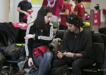 Los jóvenes pagan el ajuste Los jóvenes pagan el ajuste