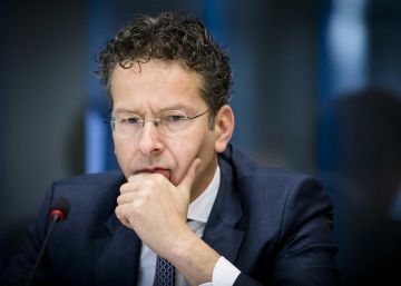 La Eurocámara califica de “inaceptable” y “lamentable” el ‘caso Dijsselbloem’ La Eurocámara califica de “inaceptable” y “lamentable” el ‘caso Dijsselbloem’