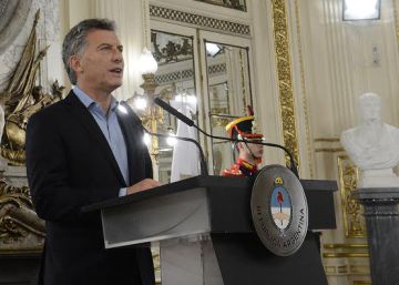 S&P sube la calificación de Argentina por las reformas económicas S&P sube la calificación de Argentina por las reformas económicas