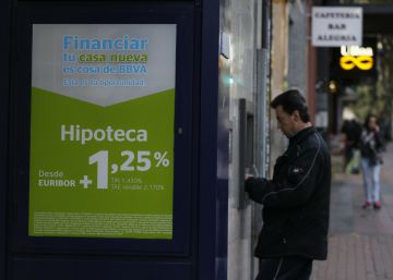 Brussel·les porta Espanya davant la justícia per les clàusules abusives de la banca