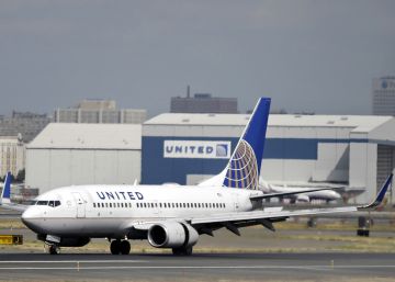 Els EUA investiguen United Airlines per haver fet fora per la força un passatger