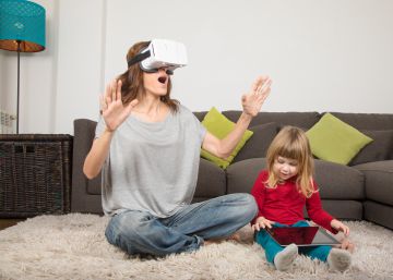 Promotoras y agencias inmobiliarias empiezan a implantar la realidad virtual para vender sus casas.