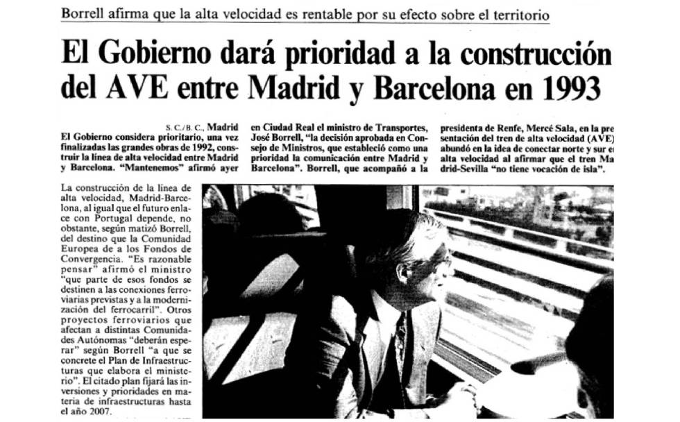 El ministro Borrell realizó un mes antes de la inauguración un viaje de prueba del AVE Madrid-Sevilla.