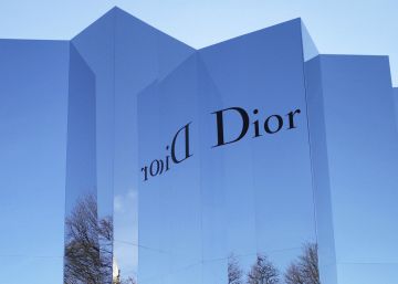Arnault adquiere el 100% de Dior por 12.150 millones de euros