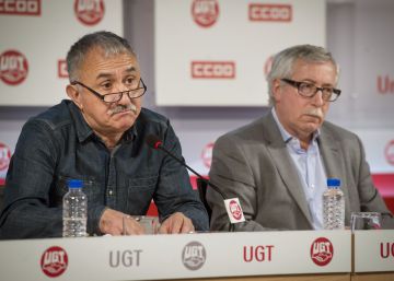 Los sindicatos advierten a CEOE que se ha agotado la negociación del pacto salarial Los sindicatos advierten a CEOE que se ha agotado la negociación del pacto salarial