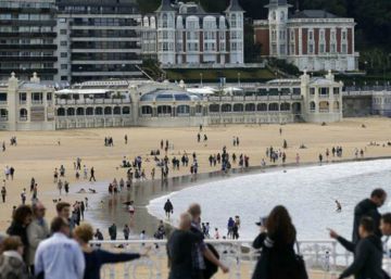 España recibe 12,9 millones de turistas hasta marzo, un 9,3% más que en 2016 España recibe 12,9 millones de turistas hasta marzo, un 9,3% más que en 2016