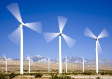 Energía ordena devolver a las eléctricas sus pagos por el bono social de 2014