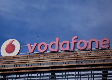 Vodafone cobrará 2,5 euros por saber el consumo o restringir las llamadas Vodafone cobrará 2,5 euros por saber el consumo o restringir las llamadas