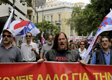 Grecia cae en recesión por tercera vez desde 2010 Grecia cae en recesión por tercera vez desde 2010