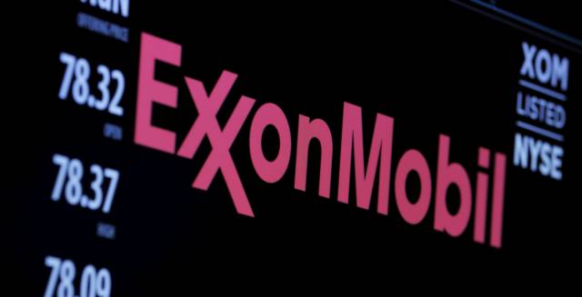 El logotipo de ExxonMobil, en la Bolsa de Nueva York.